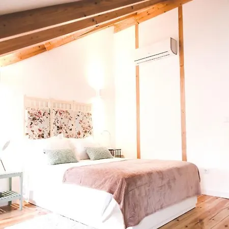 アパート 2 Bedrooms With View Balcony And Wifi At リスボン
