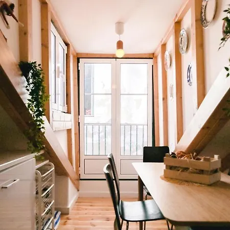 2 Bedrooms With View Balcony And Wifi At *